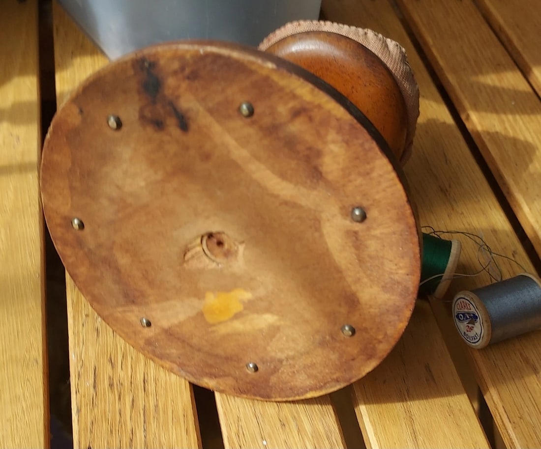 Antique Folk Sewing Organizer Round 1890 Pin Cushion - 2