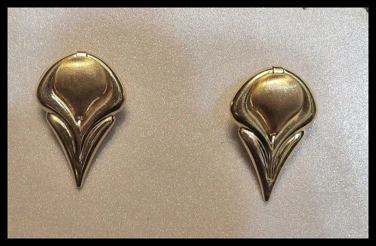 Brev Italian 14 KT Gold Convertible Hearts Earrings - 10