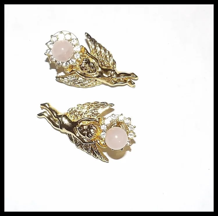 Gold Tone Cherubs with Rhinestones and Faux Pink Pearl Stud Earrings - 6