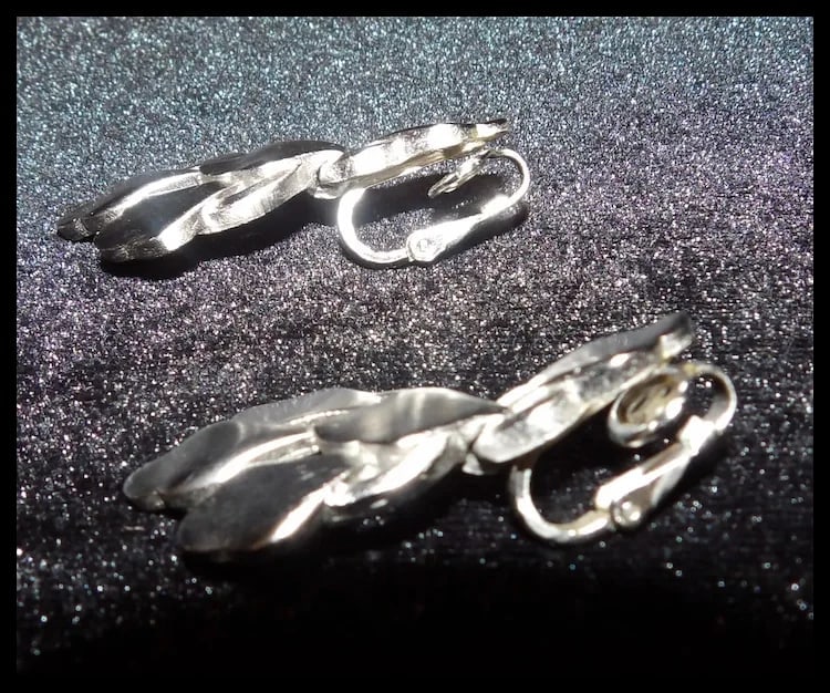 Vintage Crown Trifari Silver tone Drop Dangle Clip Earrings - 4