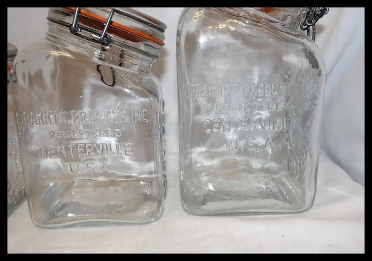 Counter Canister Jars Crownford Granny’s Products Peace Plenty 1879 / Italy 1968 - 8