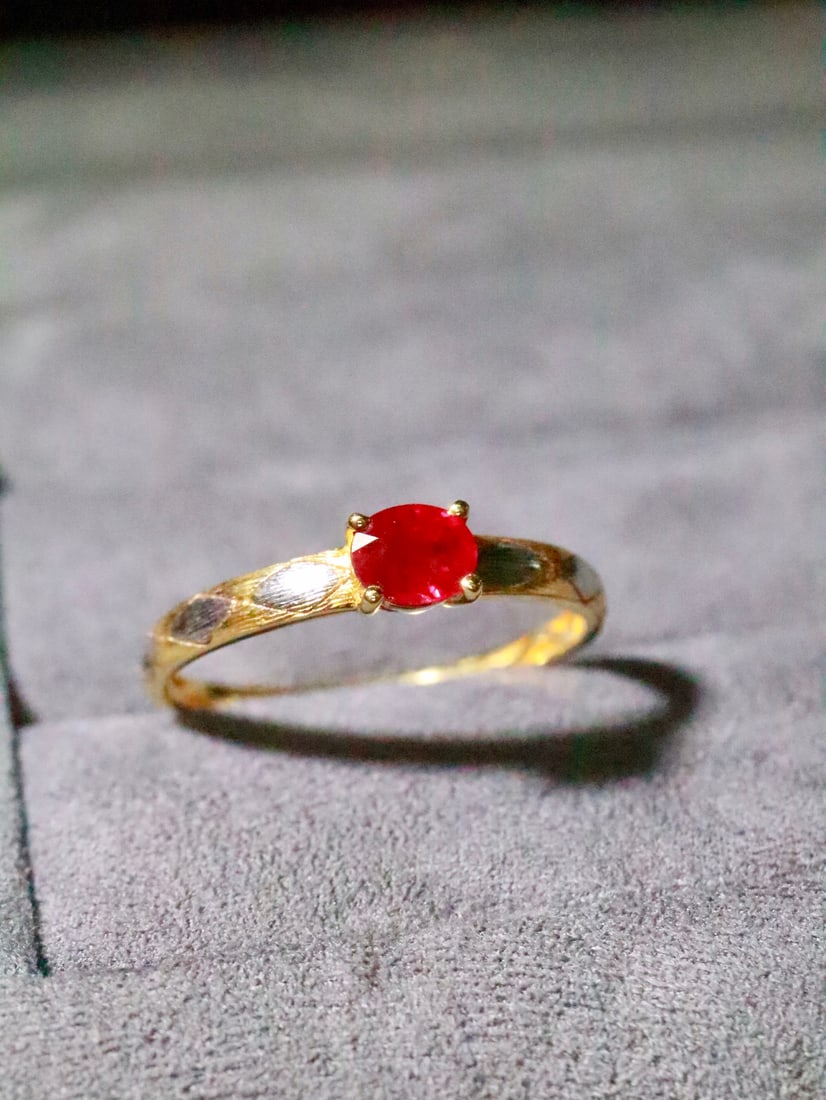 18K Gold Ruby Ring - 5