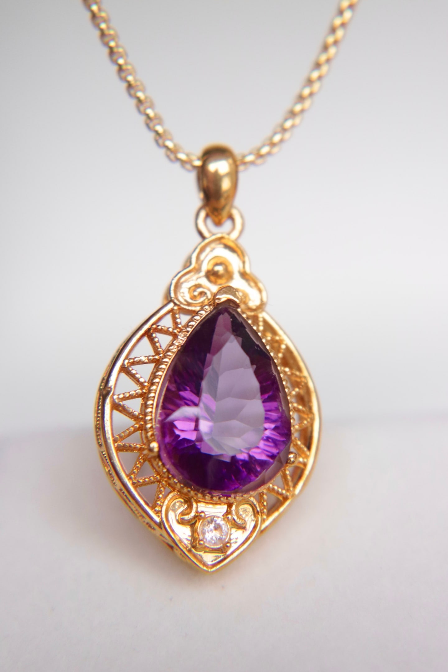 18K Gold Natural Amethyst Pendant - 6