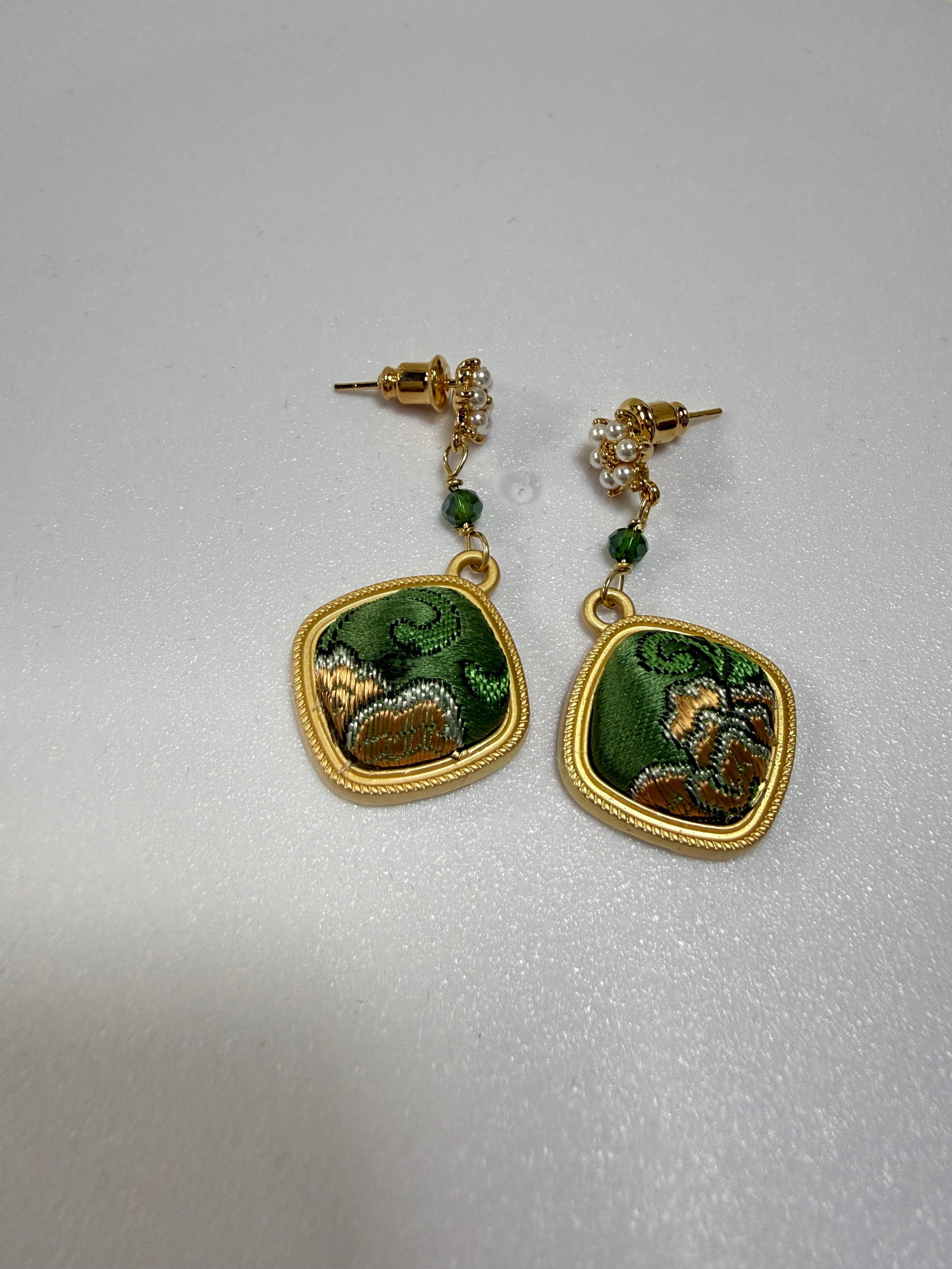 Song Brocade Diamond Shape Earrings - 3
