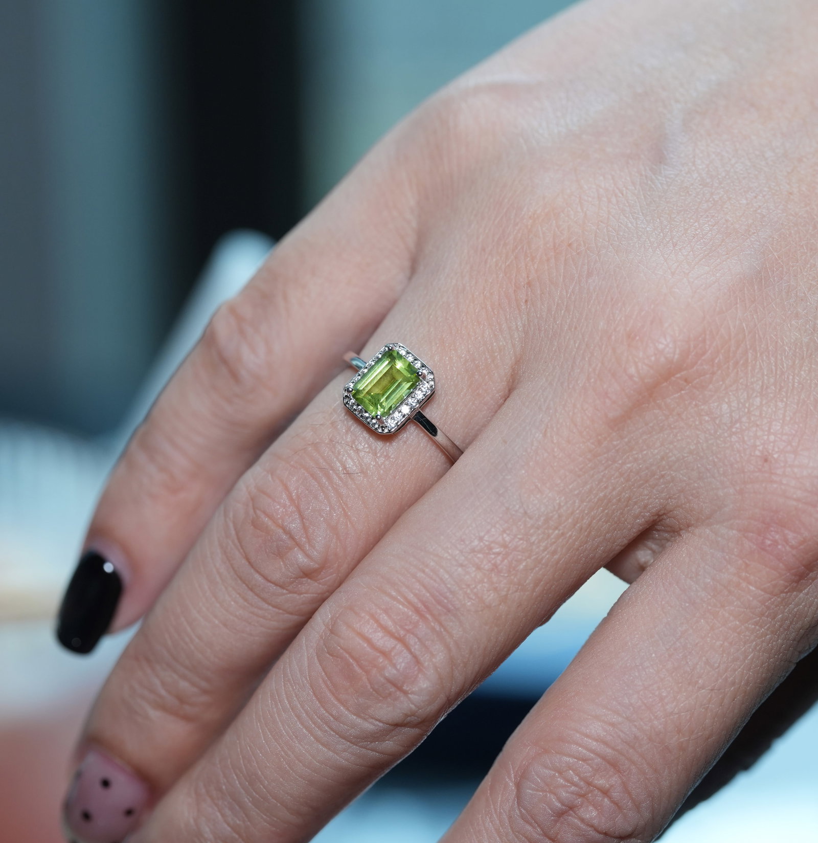 S925 sterling silver ring set with natural peridot - 2