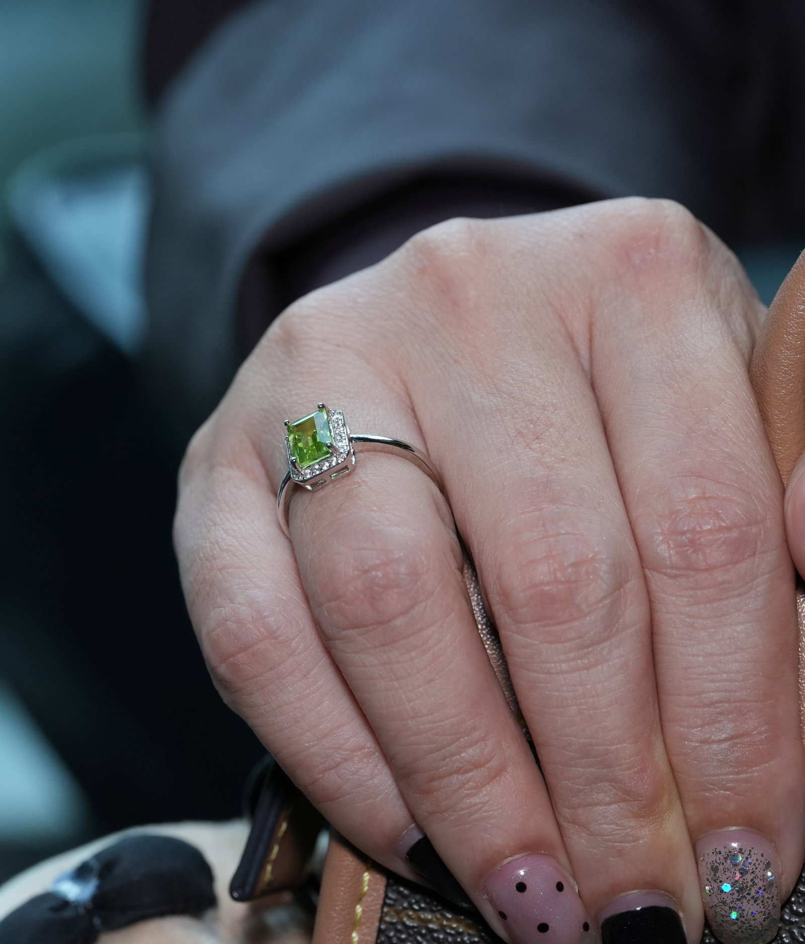 S925 sterling silver ring set with natural peridot - 8