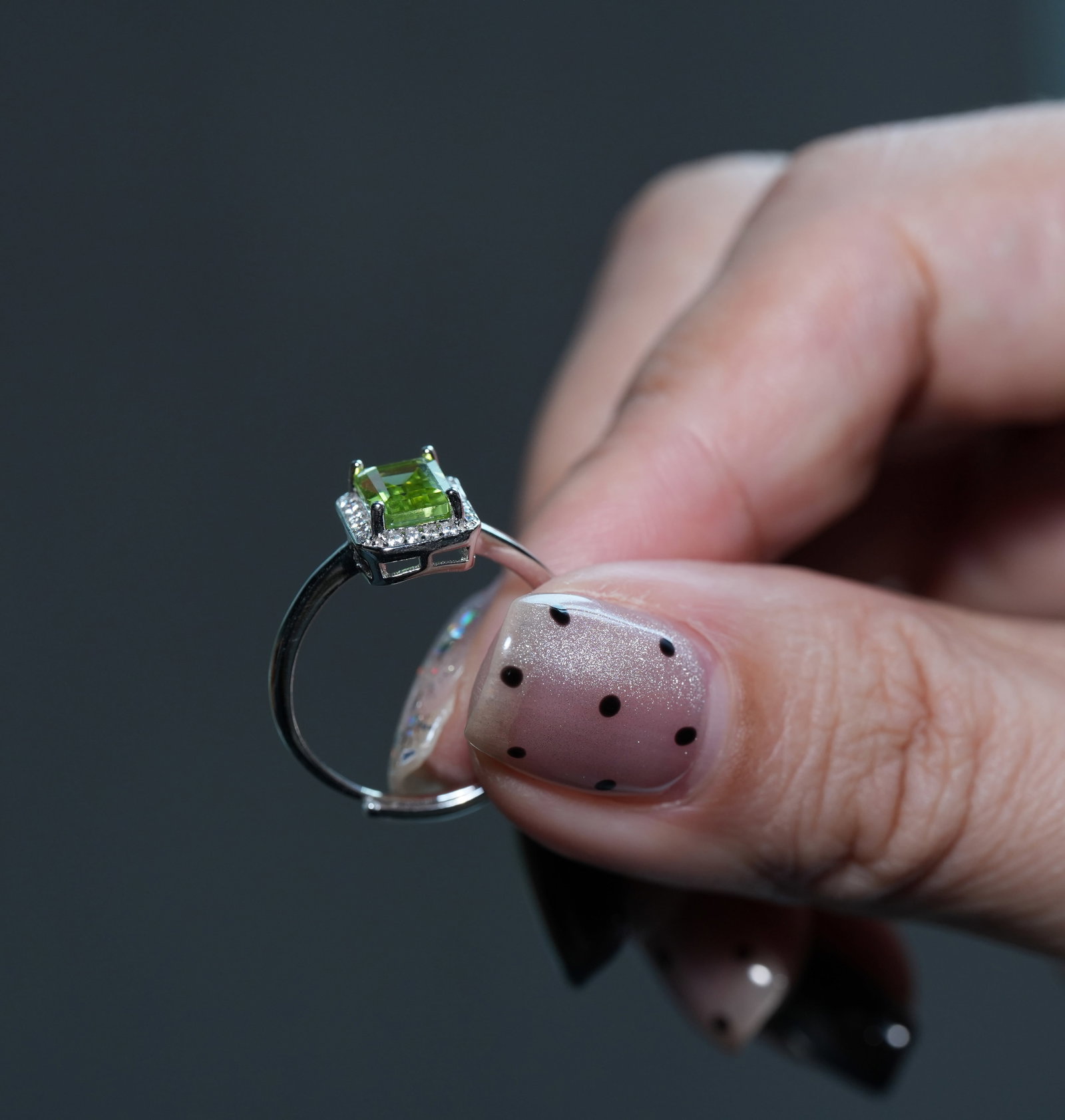 S925 sterling silver ring set with natural peridot - 9