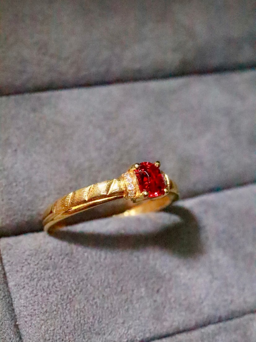18K Gold Natural Spinel Ring - 3