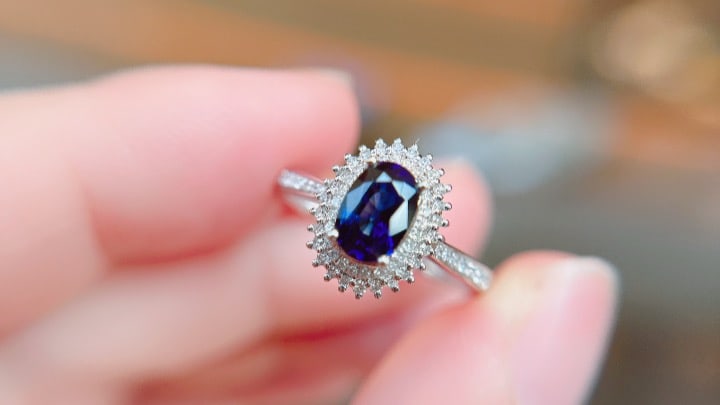 18K Gold Natural Sapphire Ring - 5