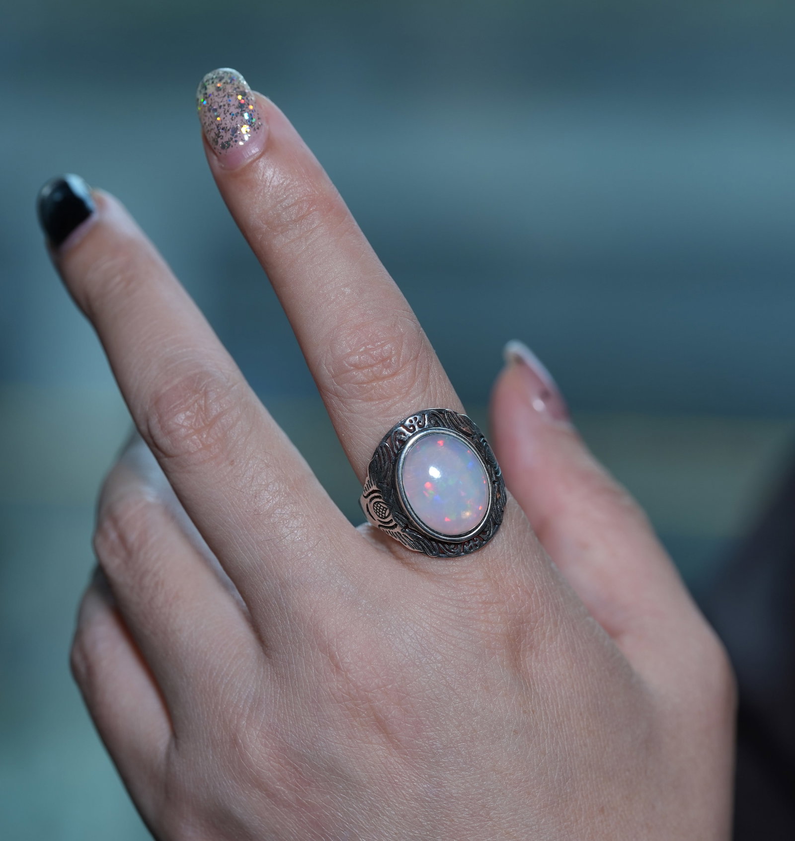 S925 sterling silver ring set with natural opal. Open design, freely adjustable. - 3