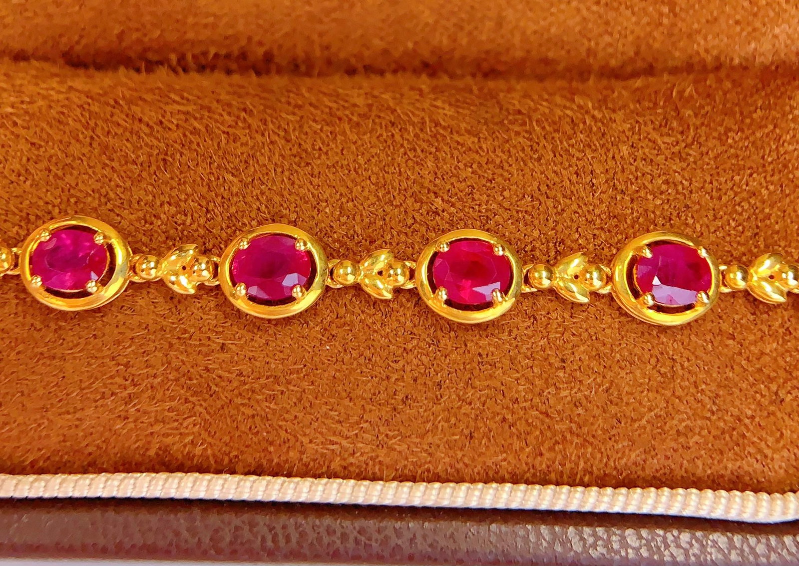 18K Gold Natural Ruby Bracelet - 3
