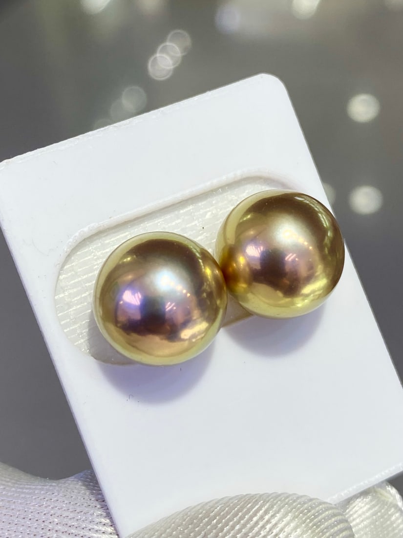 Deep gold natural Edison pearl earrings - 4