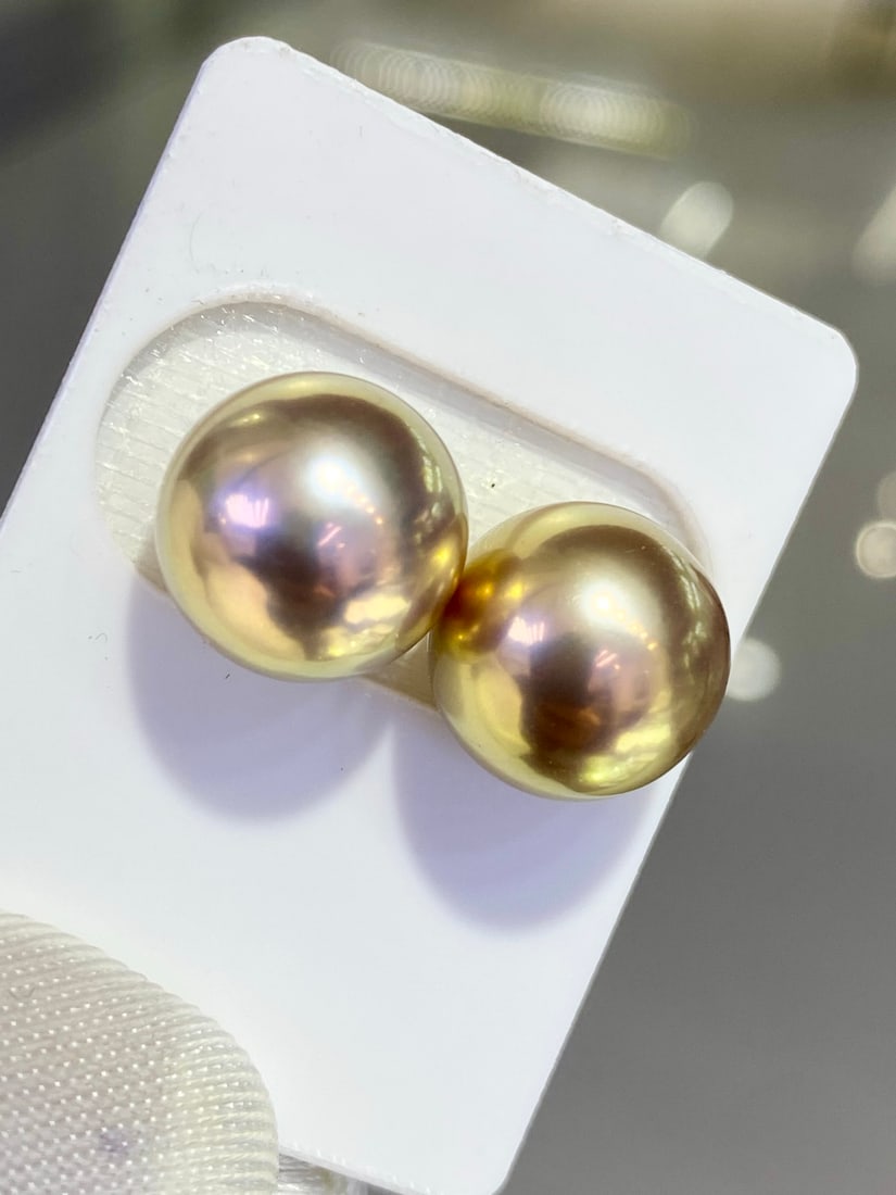 Deep gold natural Edison pearl earrings - 5