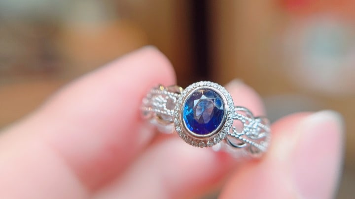 18K Gold Natural Sapphire Ring - 5