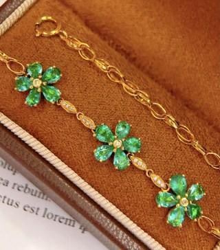18K Gold Natural Emerald Bracelet
