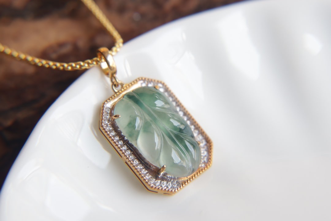 18K Gold Natural Jade Pendant - 4