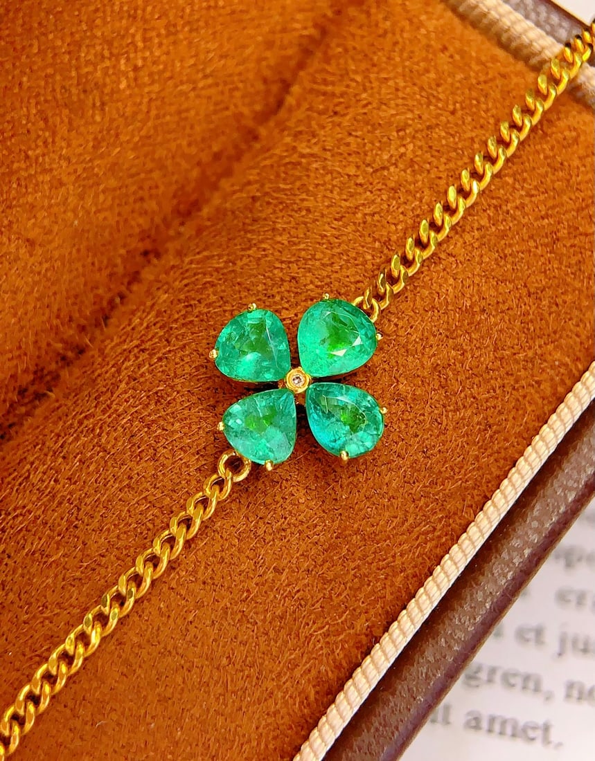 18K Gold Natural Emerald Bracelet - 4