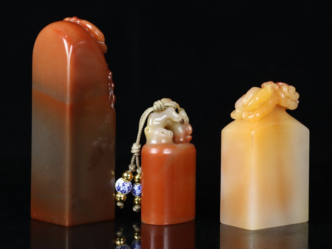A Set Five Shoushan Stone Seal Statue - 4