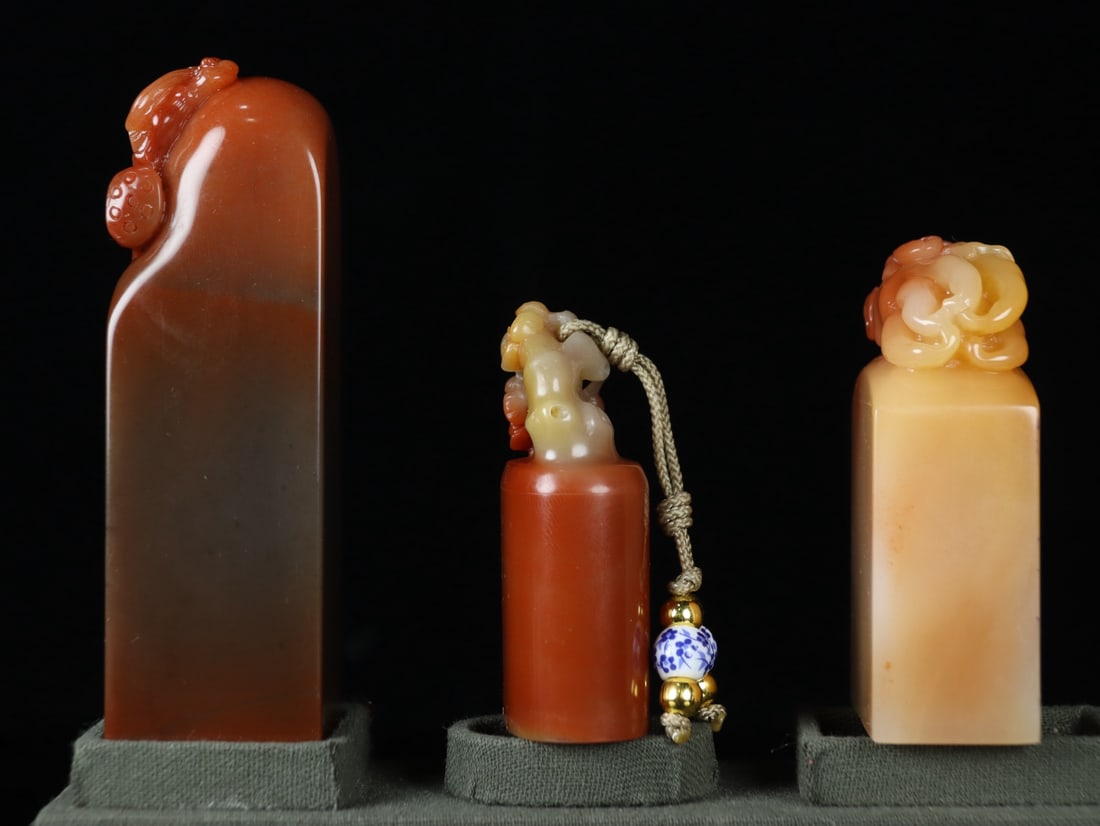 A Set Five Shoushan Stone Seal Statue - 6