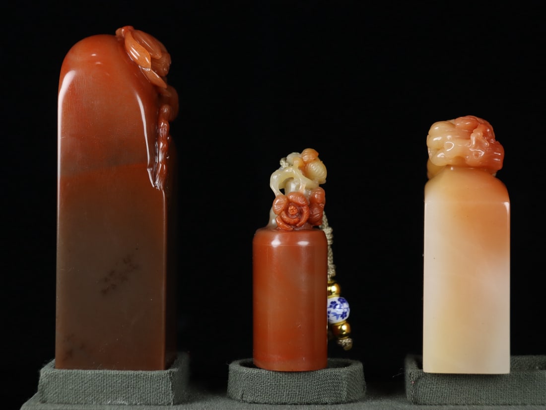 A Set Five Shoushan Stone Seal Statue - 8