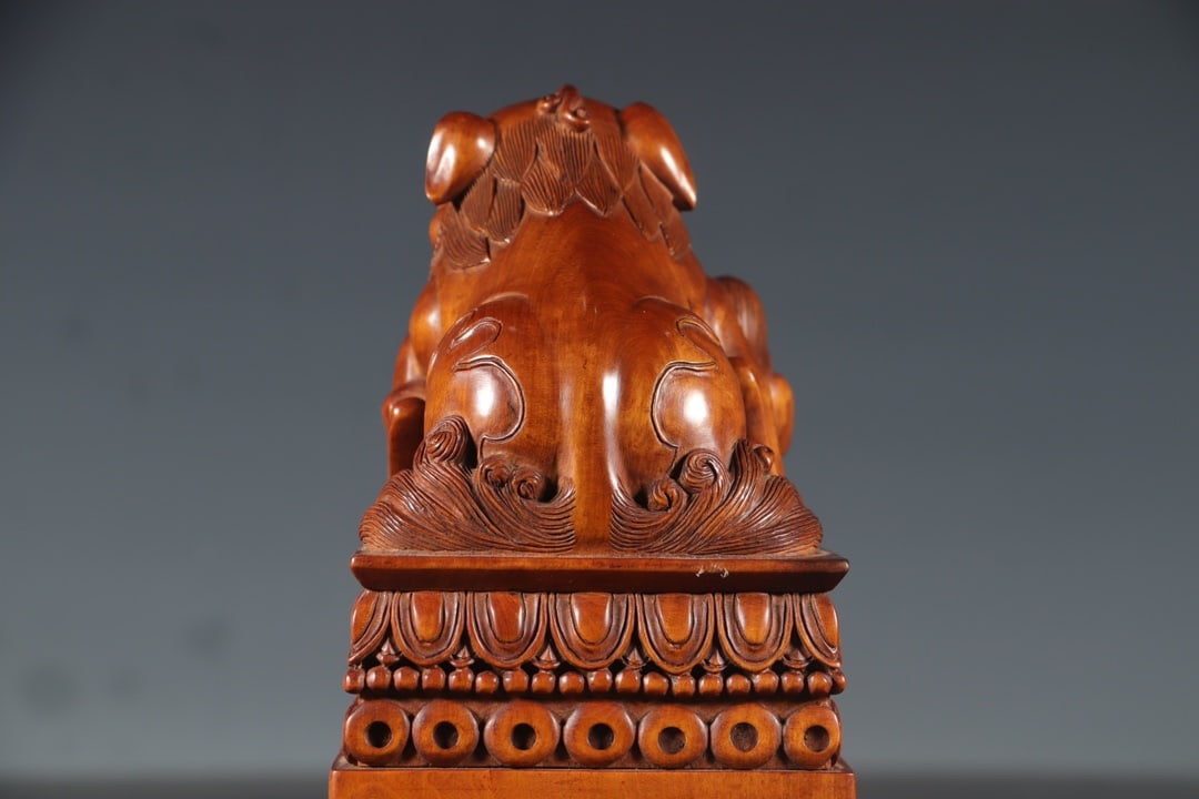 Vintage Boxwood Wood Hand-Carved Fortune Lion & Figure Seal - 3