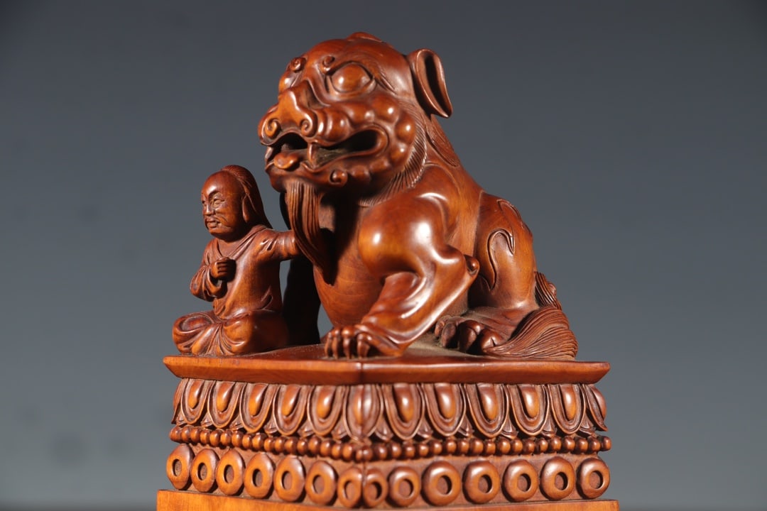 Vintage Boxwood Wood Hand-Carved Fortune Lion & Figure Seal - 4