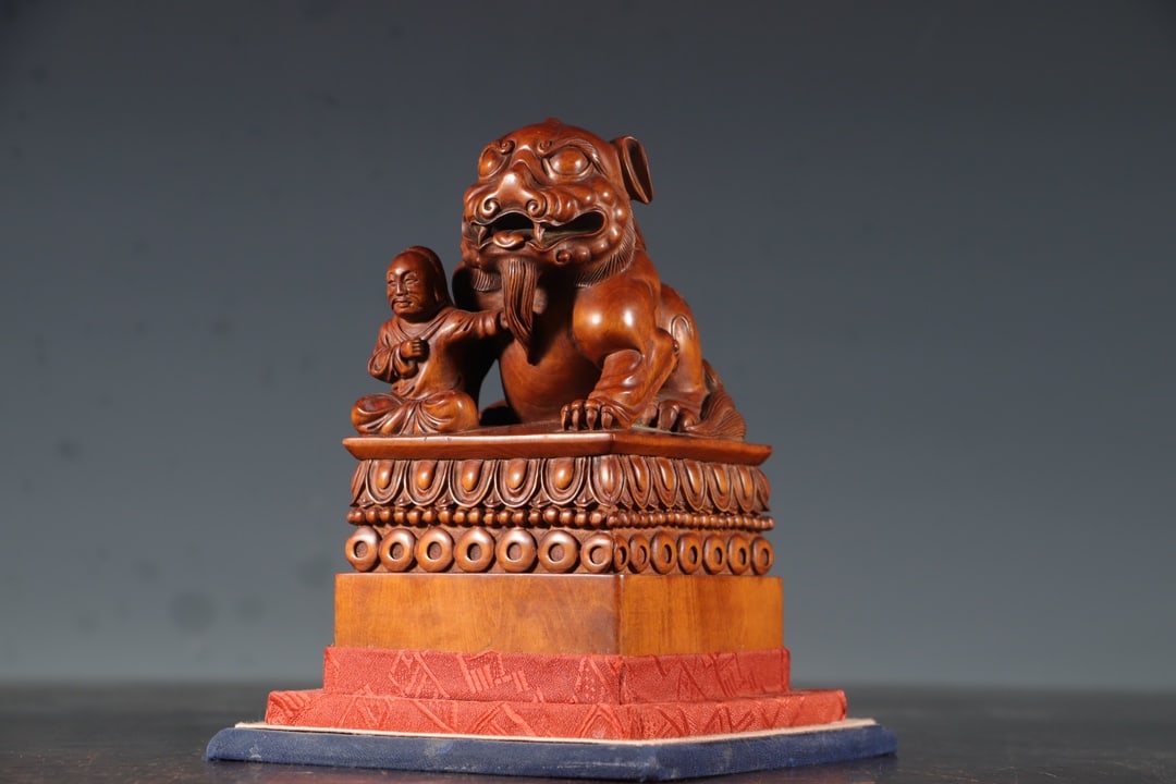 Vintage Boxwood Wood Hand-Carved Fortune Lion & Figure Seal - 7