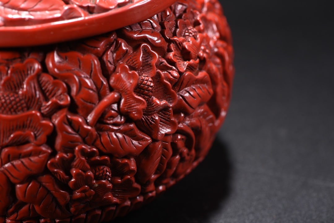 A Pair Red Lacquerware Weiqi Pot - 7