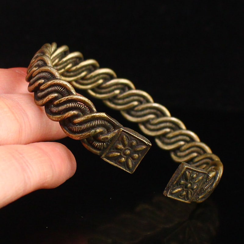 A Pair Bronze Bracelet - 4