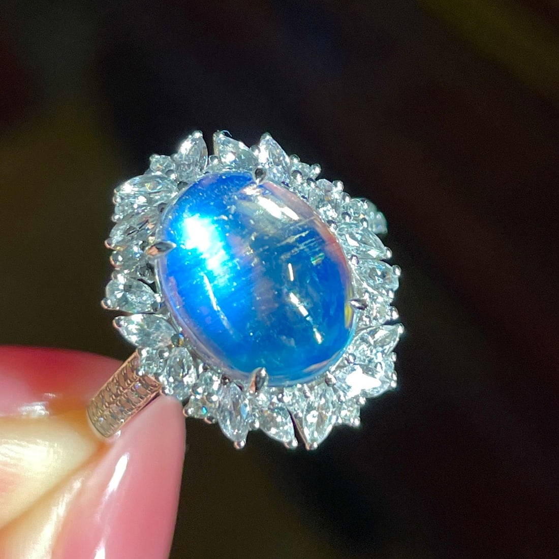 14K GOLD 3.01 CTW NATURAL MOONSTONE & DIAMOND RING - 3
