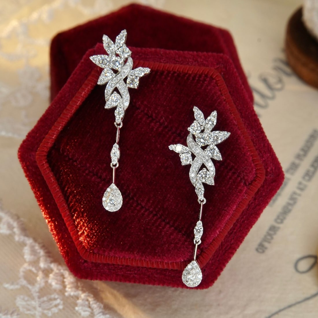 14K GOLD 1.02 CT NATURAL H DIAMOND EARRINGS