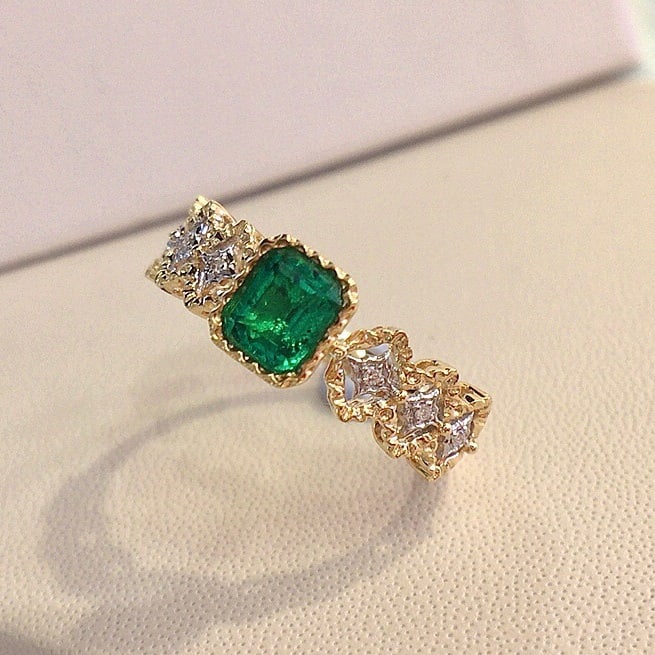 14K GOLD 0.70 CT NATURAL EMERALD & DIAMOND RING - 3