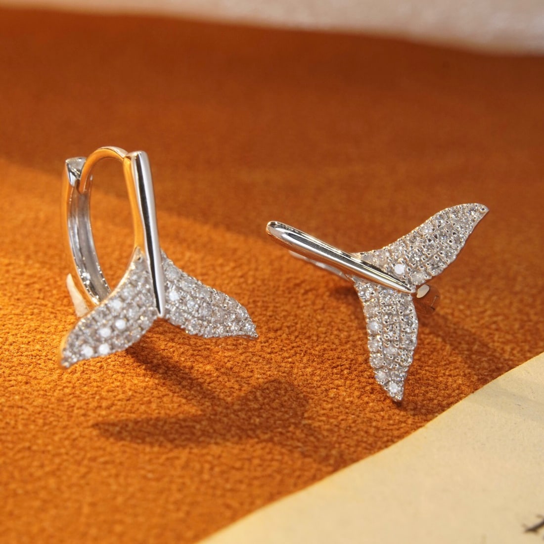 14K GOLD 0.20 CT NATURAL H DIAMOND EARRINGS - 2
