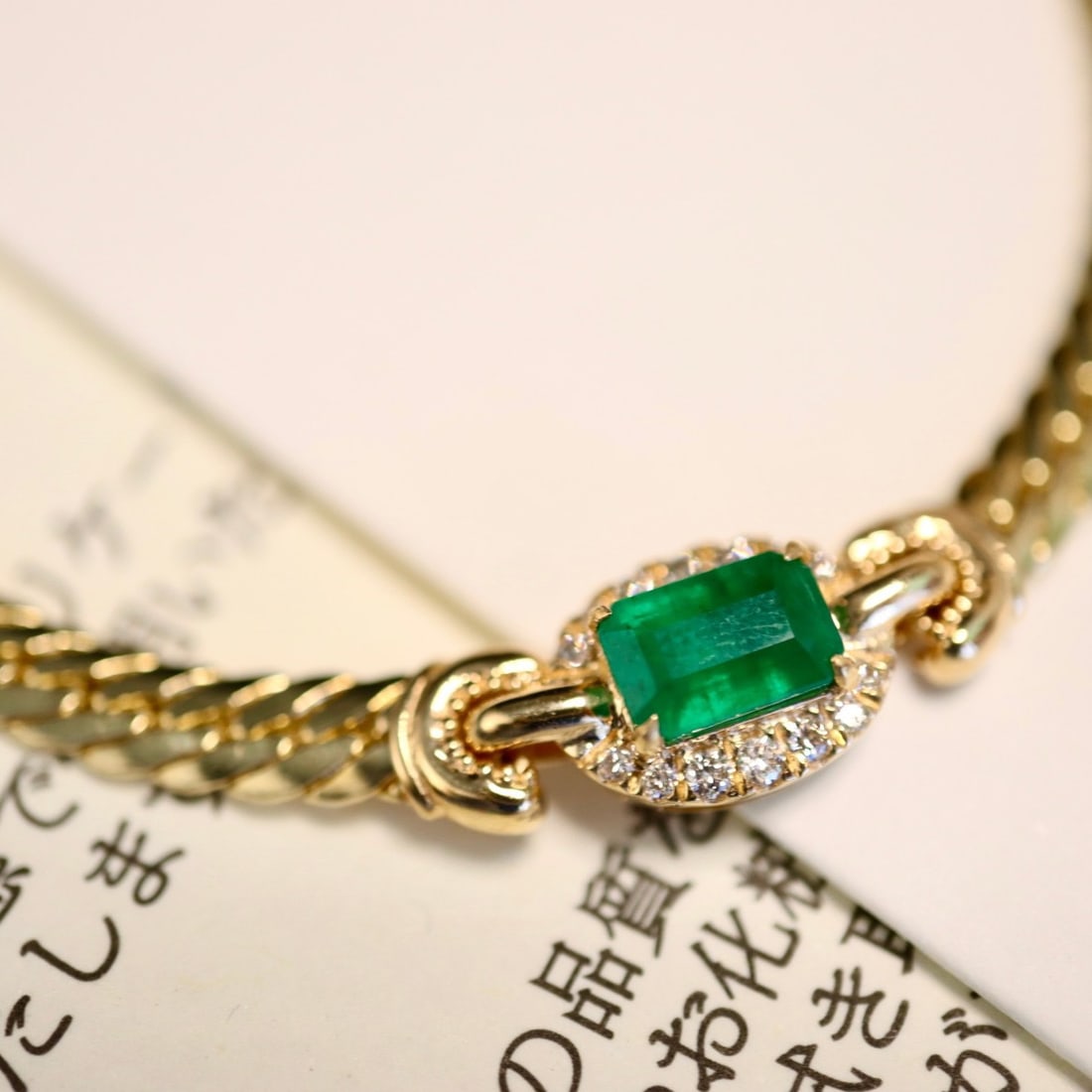14K GOLD 0.80 CTW VIVID GREEN NATURAL EMERALD & DIAMOND NECKLACE - 4