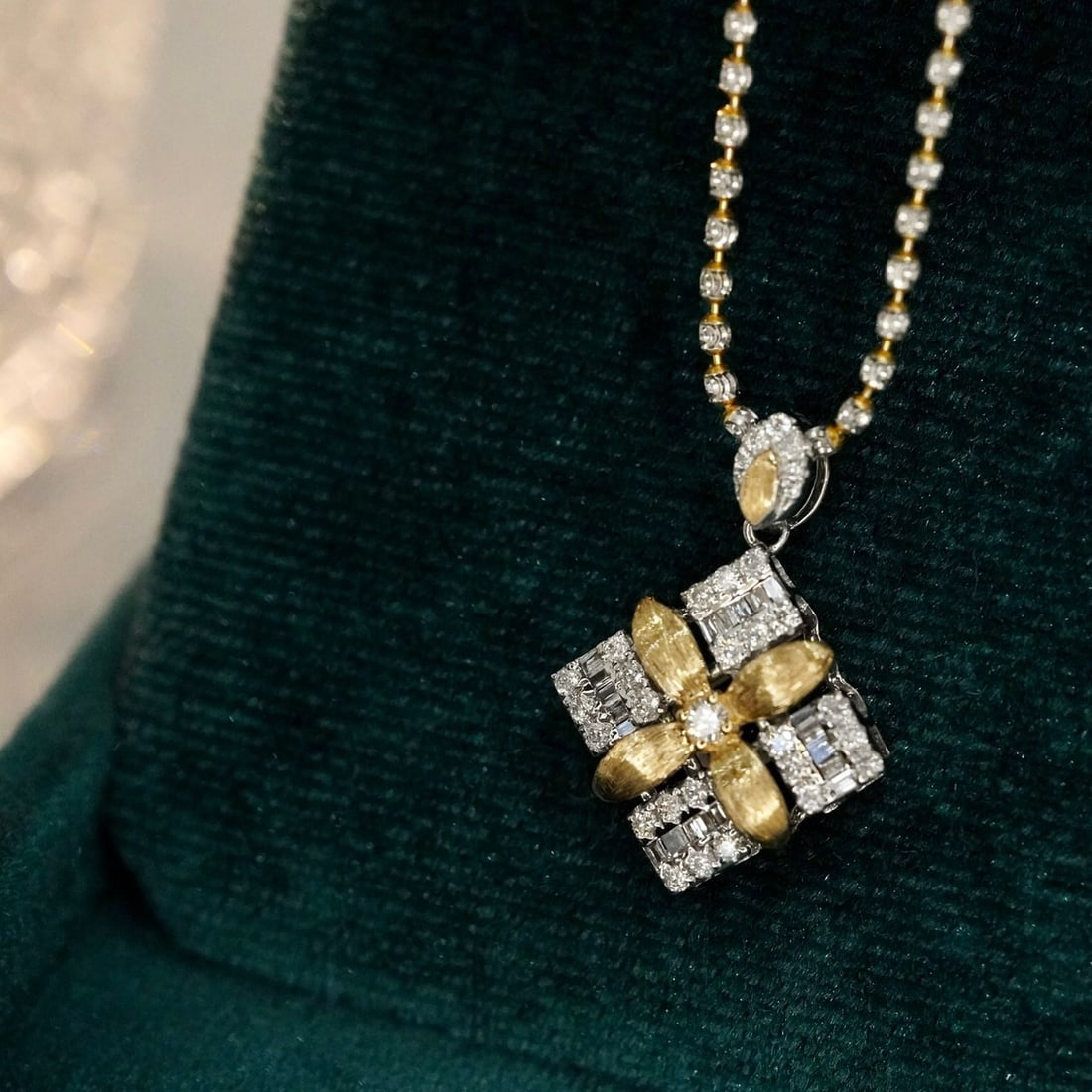 14K GOLD 0.40 CT NATURAL H DIAMOND PENDANT - 3
