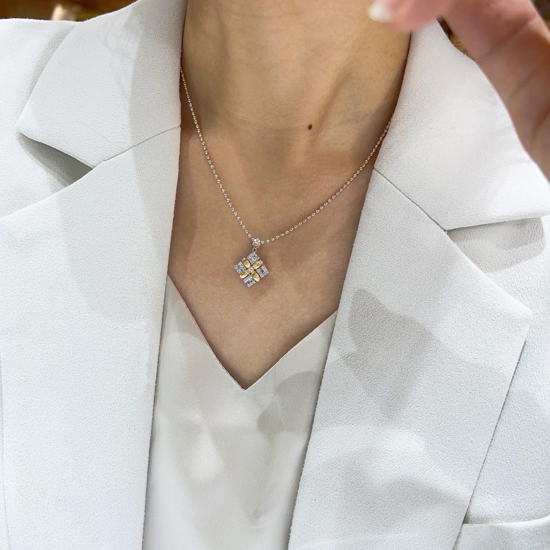 14K GOLD 0.40 CT NATURAL H DIAMOND PENDANT - 7