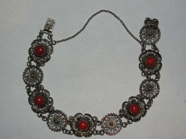 Sterling Silver Filigree and Cabochon Blood Red Coral Bracelet - 2