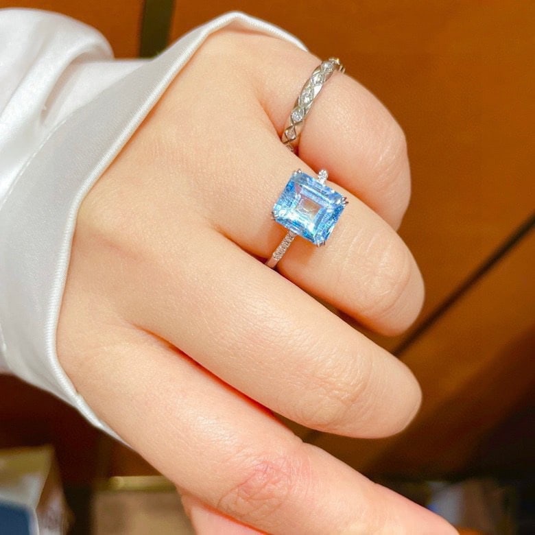 14K GOLD 3.95 CT NATURAL AQUAMARINE & DIAMOND RING - 3