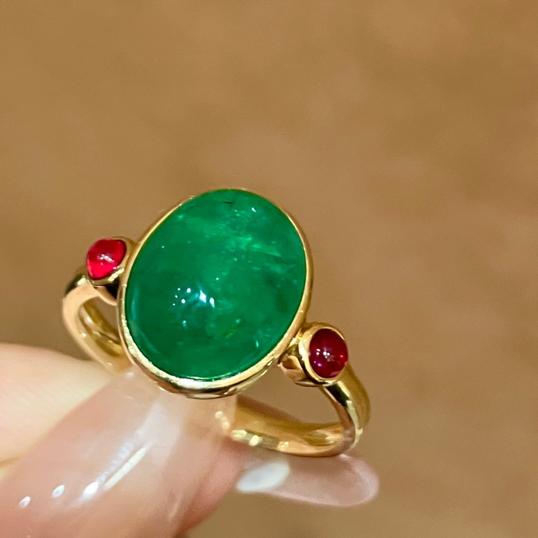14K GOLD 4.5 CT VIVID GREEN NATURAL EMERALD & RUBY RING - 4
