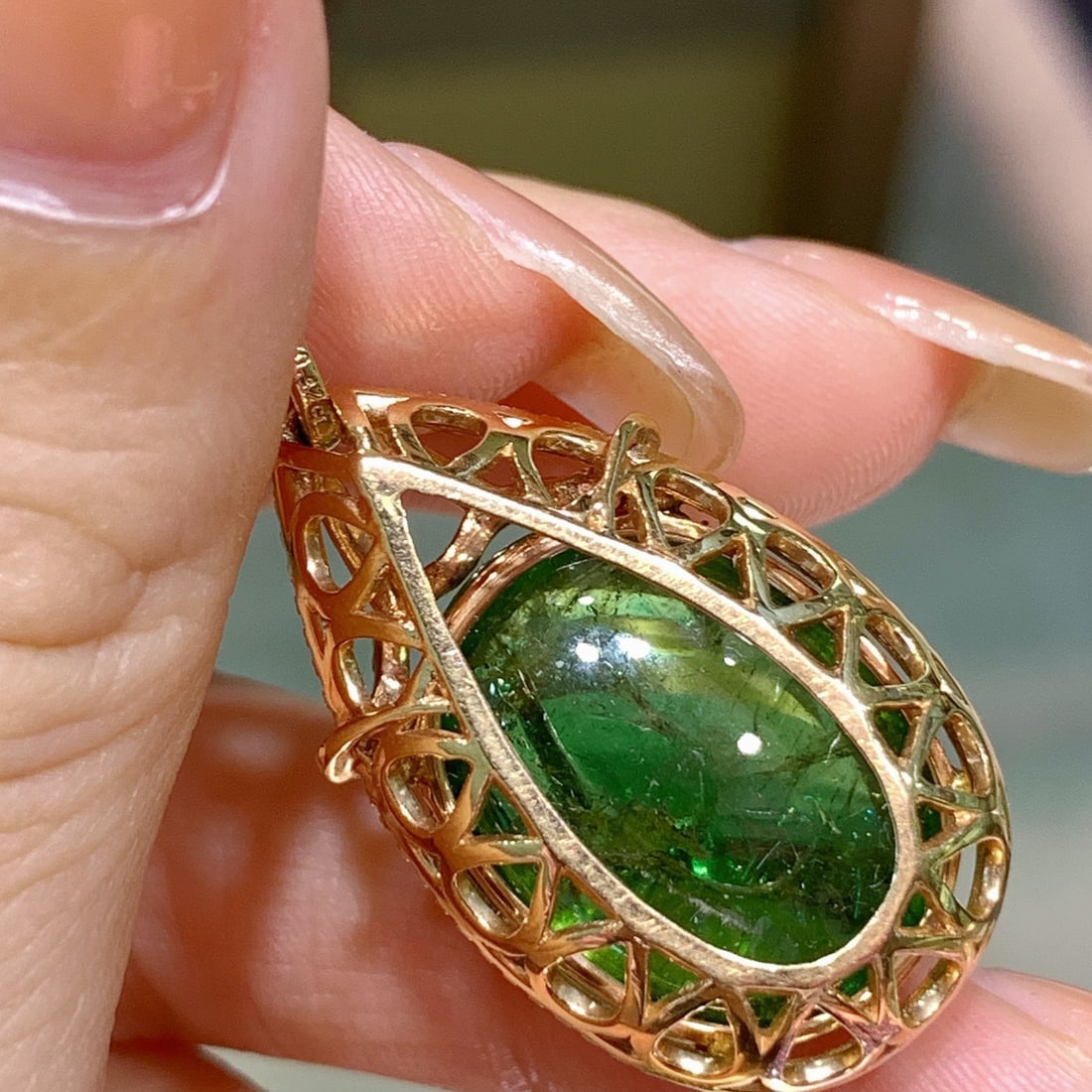 14K GOLD 33.11 CTW NATURAL TOURMALINE & DIAMOND PENDANT - 5