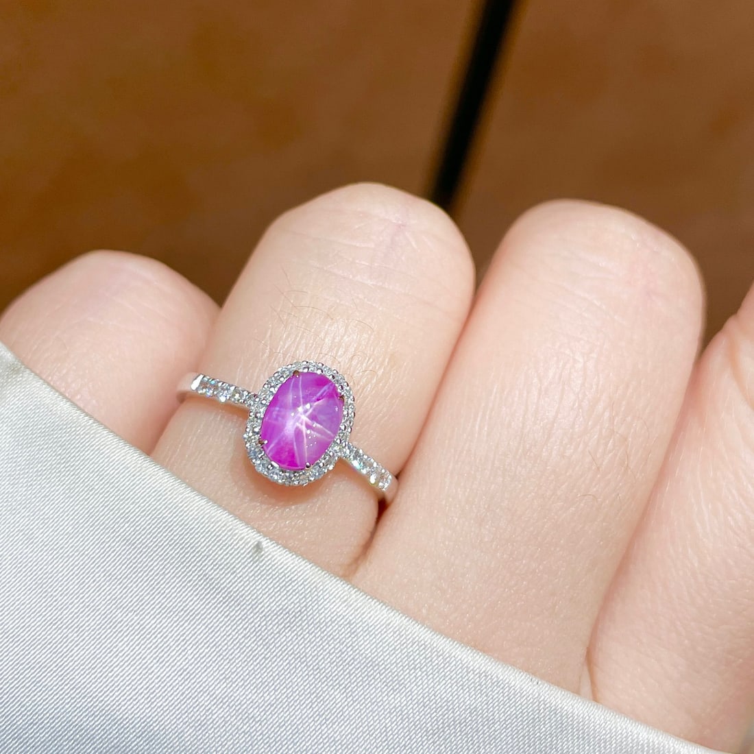 14K GOLD 1.58 CTW NATURAL STAR RUBY & DIAMOND RING - 4