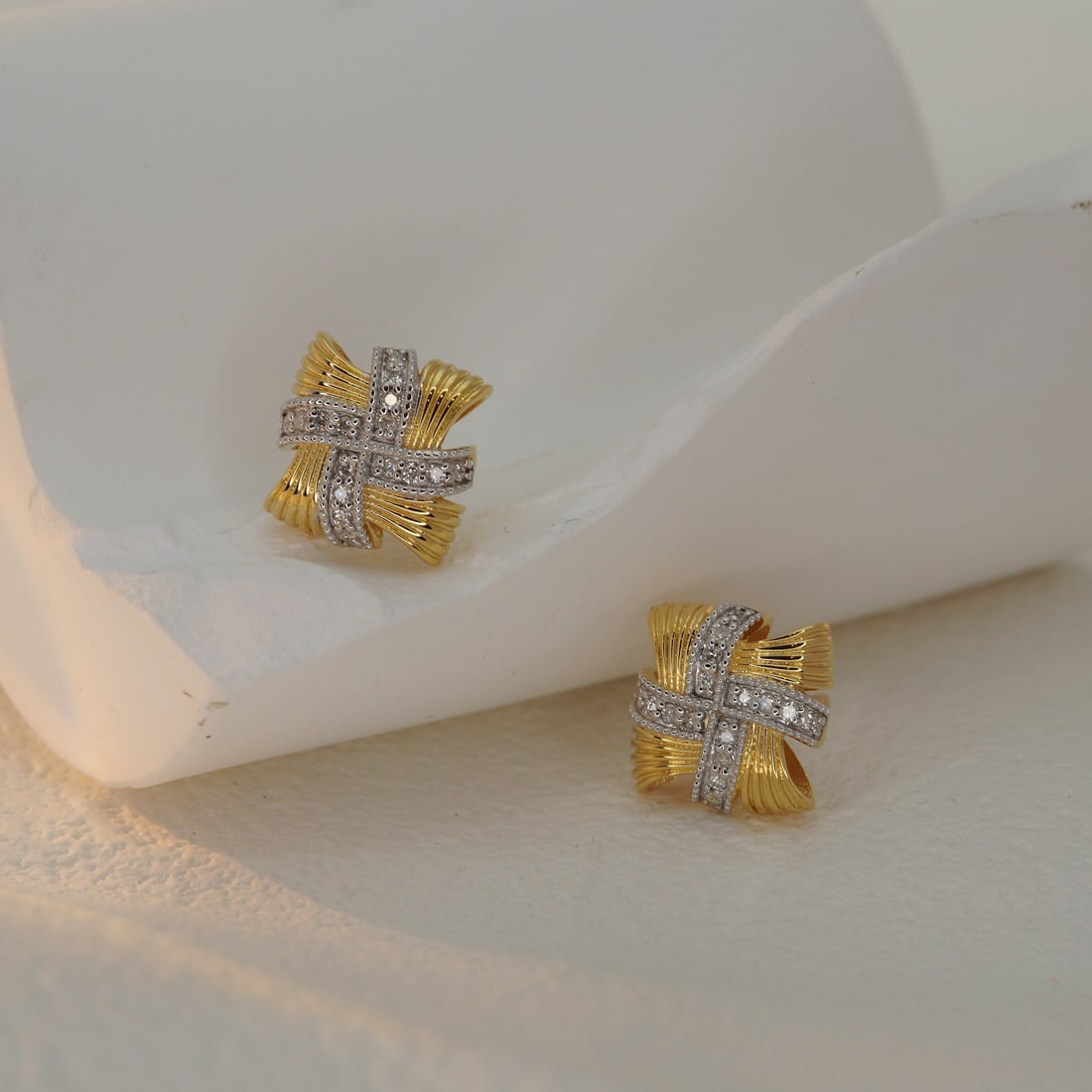 14K GOLD 0.20 CT NATURAL H DIAMOND EARRINGS - 4