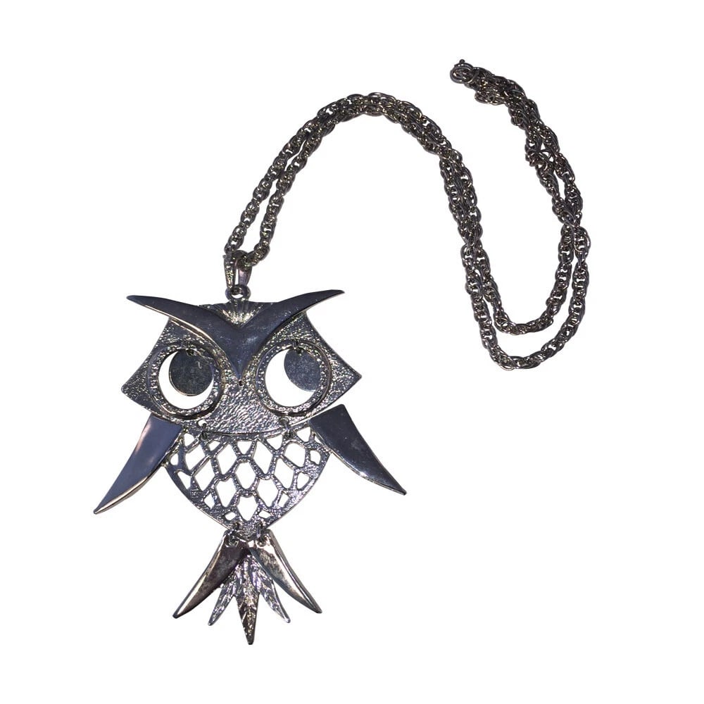 Silver Tone Vintage Costume Owl Cut Out Pendant Necklace - 4