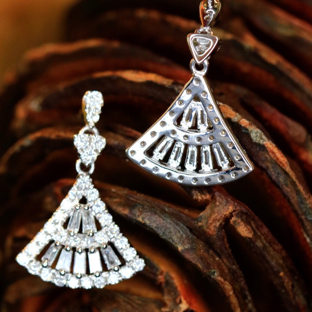 14K GOLD 0.62 CT NATURAL H DIAMOND EARRINGS - 3