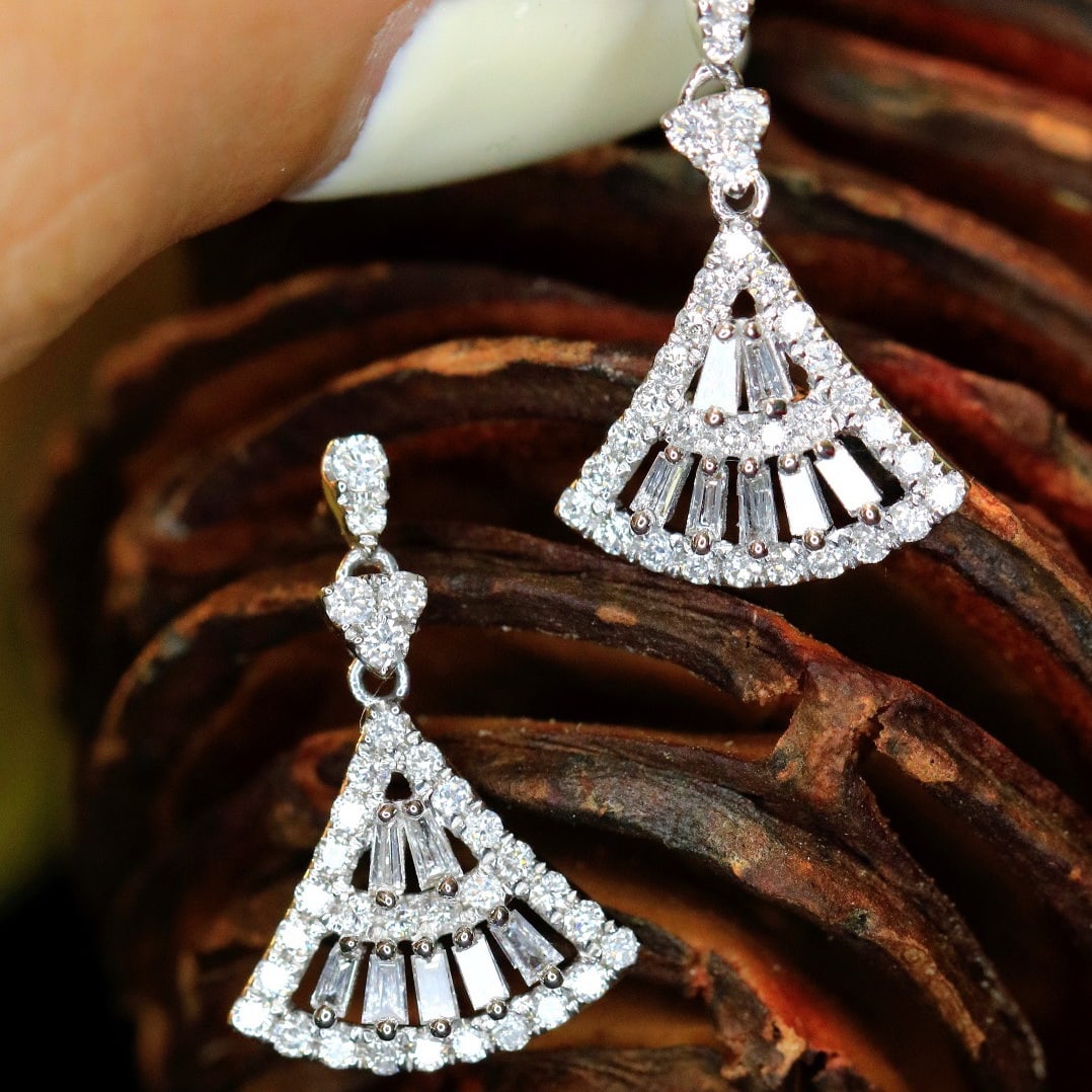14K GOLD 0.62 CT NATURAL H DIAMOND EARRINGS - 5