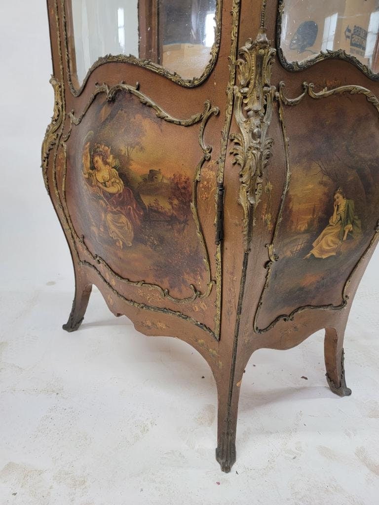 Antique French Vernis Martin Hand Painted Ormolu Mounted Bombe Display Vitrine Cabinet - 7