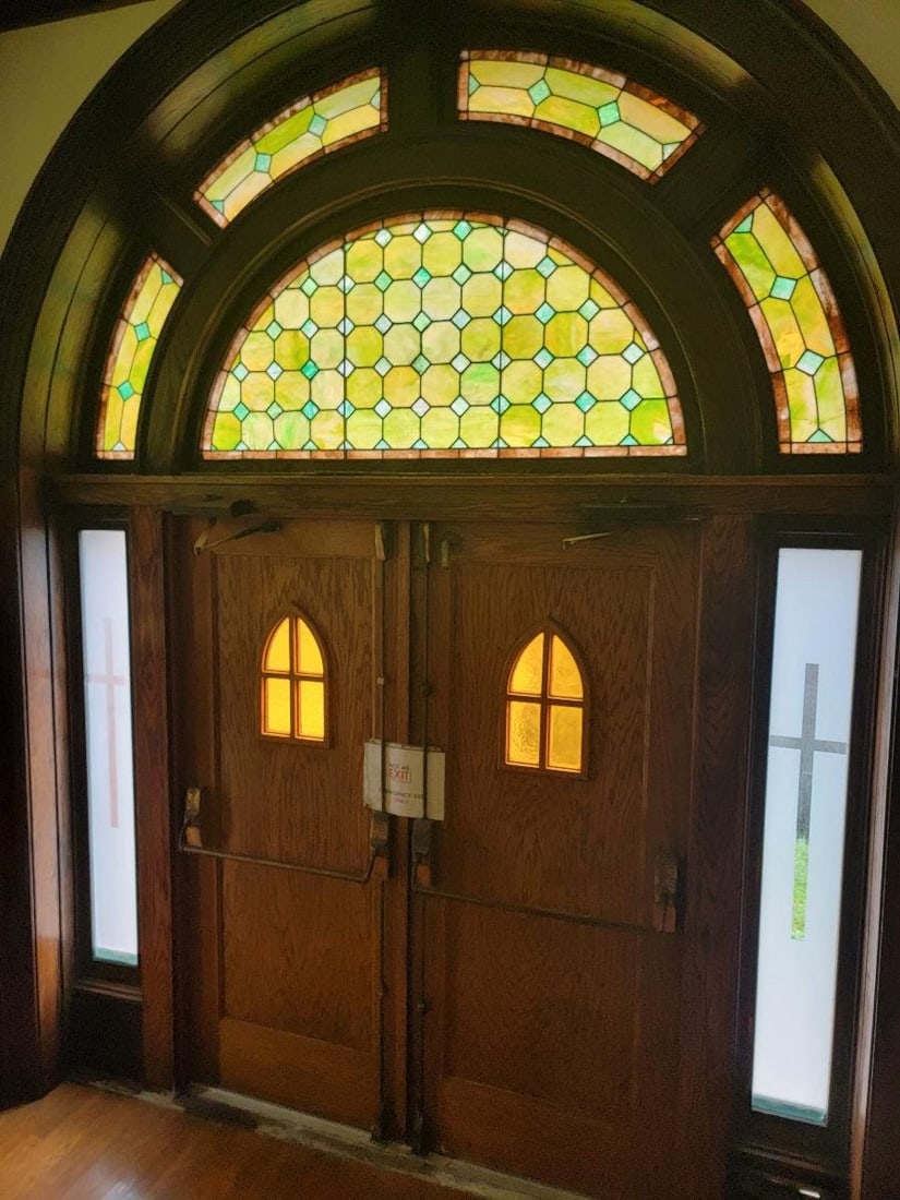 Antique Salvaged Double Oak Entryway Doors - 6