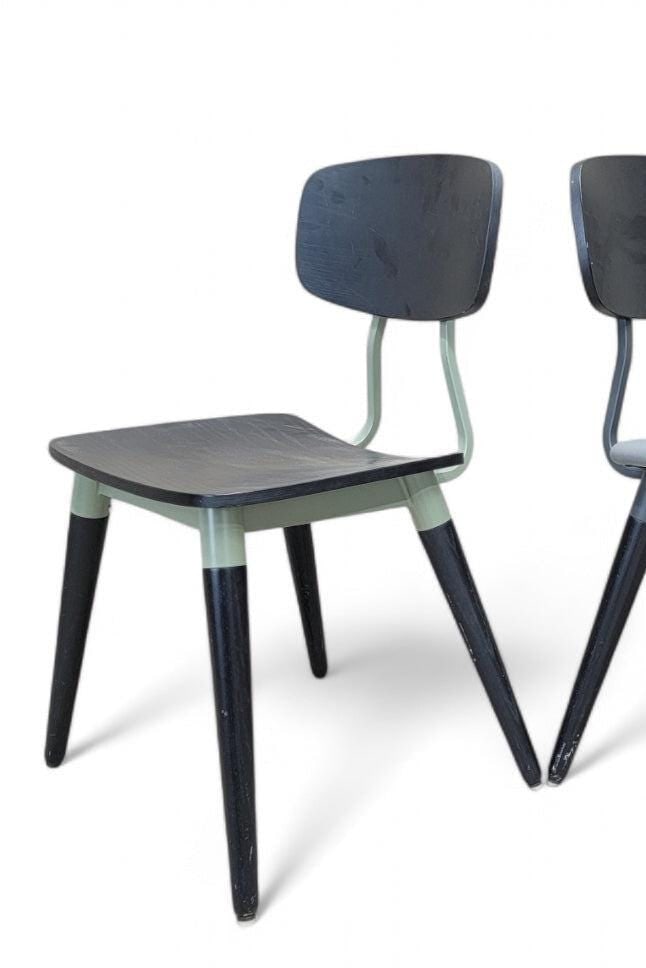 Modern Style Copine Side Chair by Design Form - 2