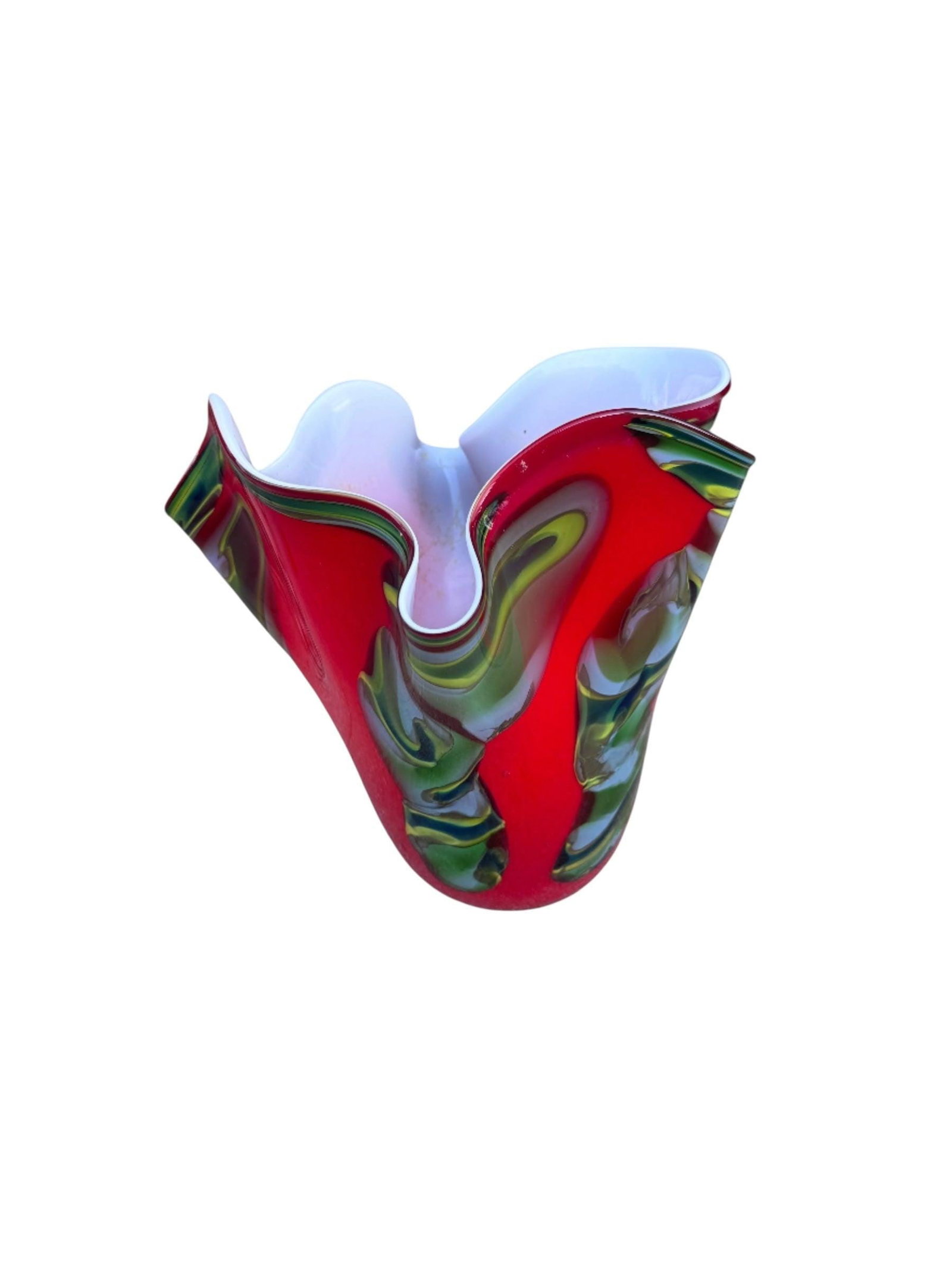 Vintage Italian Red and Green Glass Vase - 2