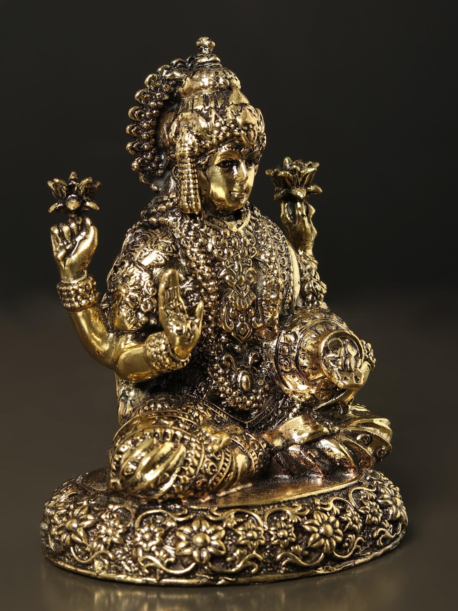 Small Superfine Blessing Lakshmi Brass Statue (Multiple Sizes) - 2